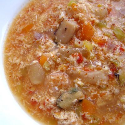 Томатный суп из морепродуктов