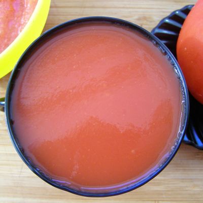 Пикантный напиток из помидоров за 10 минут