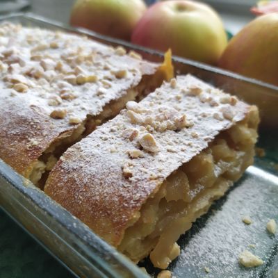 Яблочный пирог из готового слоеного теста простой рецепт нежной выпечки