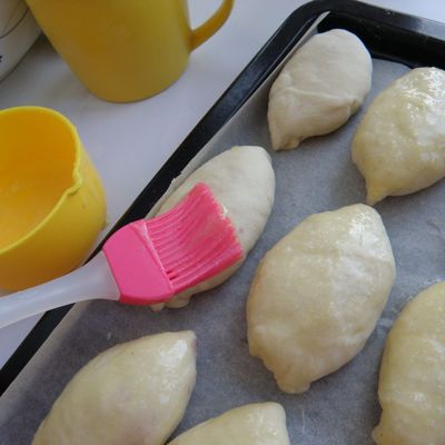 Воздушные сдобные пирожки с нежной начинкой - рецепт теста и начинки