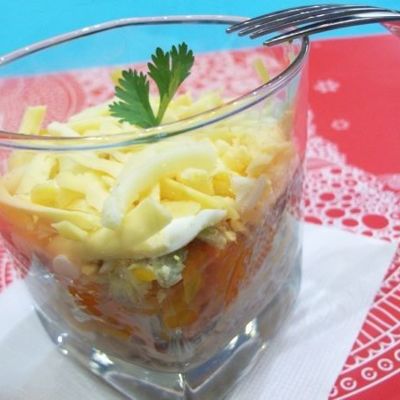Рецепт салата из консервированной сайры и яиц и салат из сайры, яиц и сыра — фото рецепт быстрой рыбной закуски