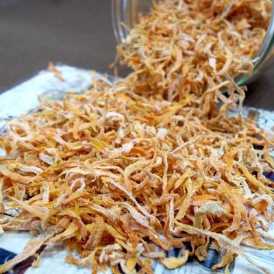 Как сушить морковь на зиму в домашних условиях: простой рецепт и применение в кулинарии