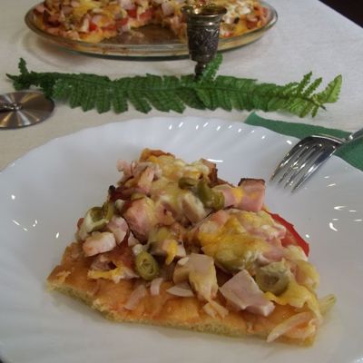Лучшая пицца с оливками и помидорами вкусный рецепт с фото