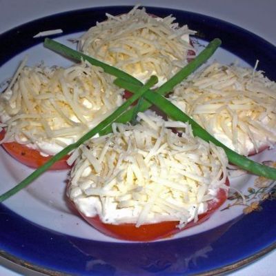 Закуска помидорки с сыром