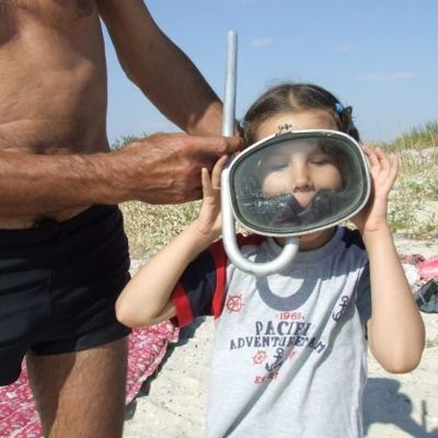 Почему родственники мужа не знают про его уход из семьи?