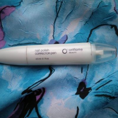 Средство для коррекции маникюра в карандаше от Oriflame