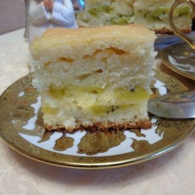 Пирог с киви на лимонаде