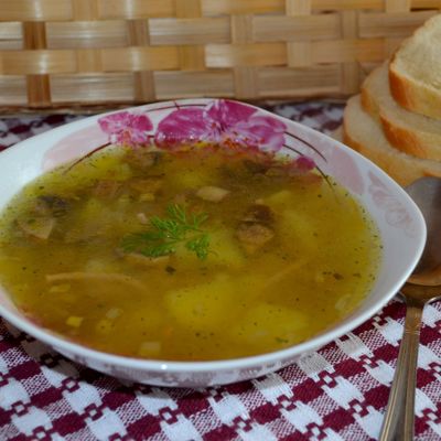 Грибной суп с цельнозерновой вермишелью