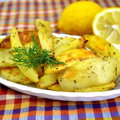Картофель, запеченный с лимонной цедрой