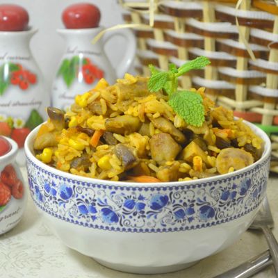 Быстрый и простой способ приготовления риса с грибами и овощами на сковороде