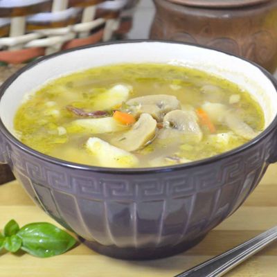 Быстрый и ароматный суп с маринованными грибами