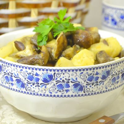 Вкуснейшее жаркое с грибами - самый простой рецепт приготовления