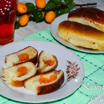 Вкусные пирожки с абрикосами