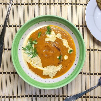Суп-пюре из печёной моркови и овощей