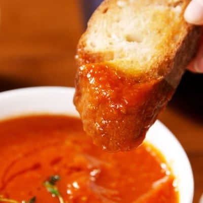 Нежный и ароматный суп-пюре из помидоров