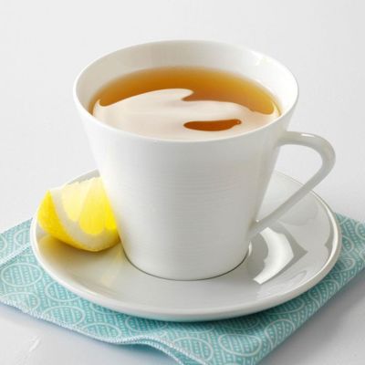 Экзотический чай с абрикосовым соком и пряностями