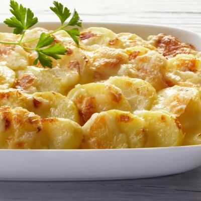 Простой и понятный рецепт картофельной запеканки с сыром
