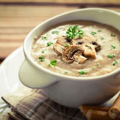 Сытный суп с сушеными грибами по классическому польскому рецепту