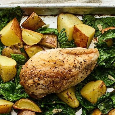 Простой способ приготовления куриного филе в духовке