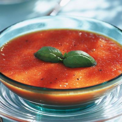 Согревающий суп-пюре с томатами и болгарским перцем
