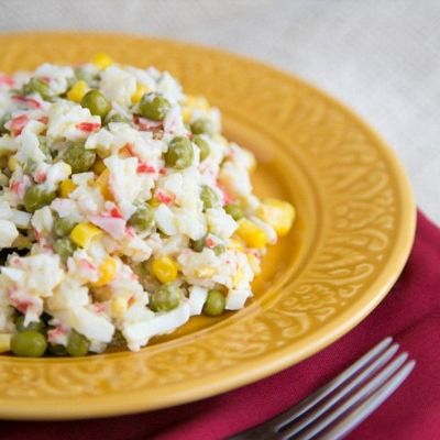 Праздничное меню: вкуснейший крабовый салат