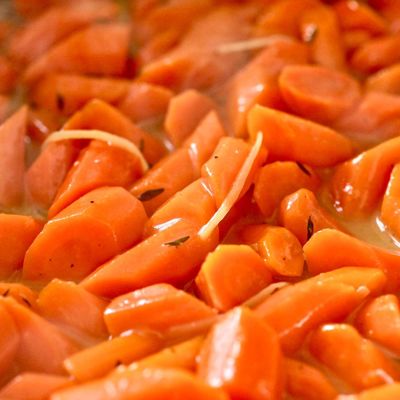 Как приготовить вкусный гарнир из моркови