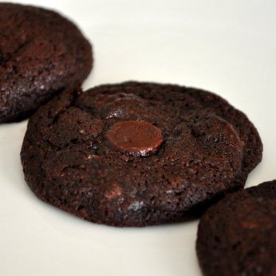 Потрясающее шоколадное печенье без лишних хлопот