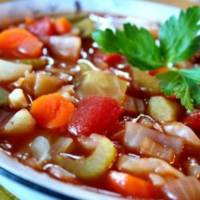 Томатный суп с овощами - превосходное первое блюдо