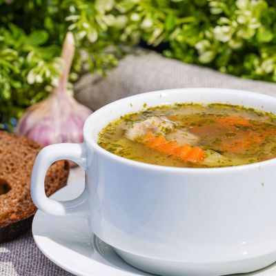 Постный грибной суп с гречкой и овощами