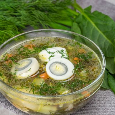 Щавелевый суп с овощами и курицей
