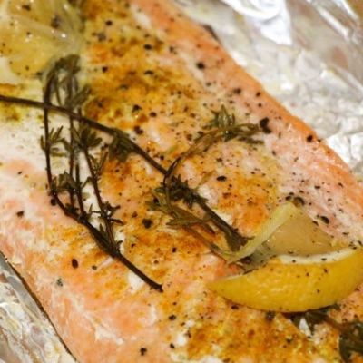 Рецепт запеченного лосося с ореховой корочкой: как приготовить вкусное и полезное блюдо