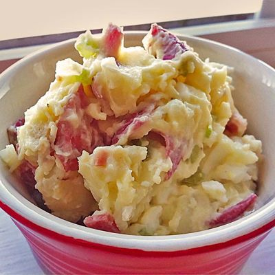 Оригинальный картофельный салат для пикника