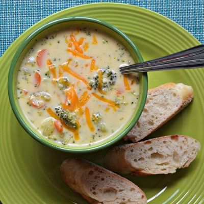 Сливочно-сырный суп с брокколи для всей семьи