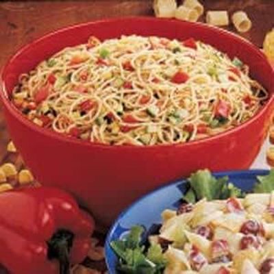 Итальянский овощной салат со спагетти