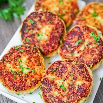 Картофельные котлеты с сыром и зеленью - проверенный рецепт