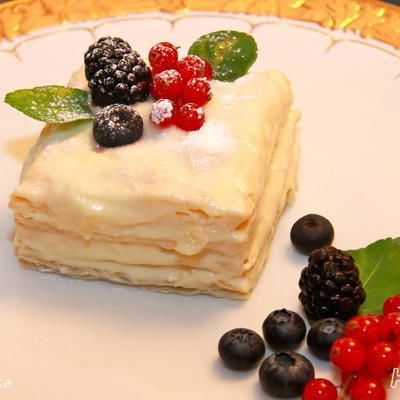 Французский торт Мильфей из слоеного теста