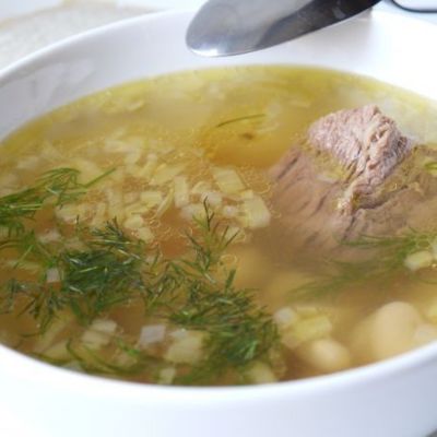 Ароматный суп из чечевицы с говядиной и сладким перцем