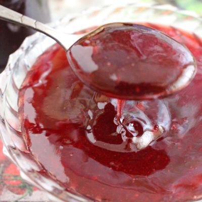Желе из вишневого варенья с желатином, пошаговый рецепт на ккал, фото, ингредиенты - Едим Дома