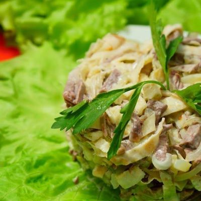 10 салатов без майонеза, которые захочется приготовить
