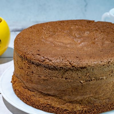 Домашний торт со сгущенкой и сметаной и тремя видами крема — рецепт с фото