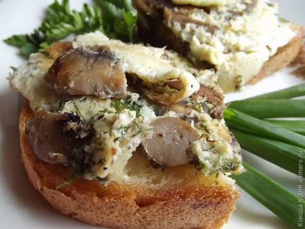 бутерброды с грибами