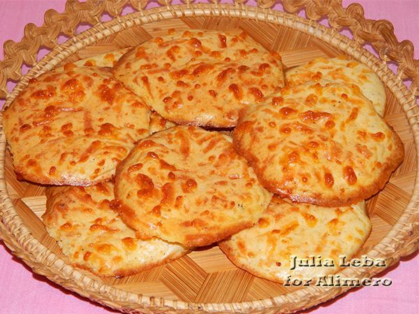 Сырные лепёшки на кефире — рецепт с фото пошагово