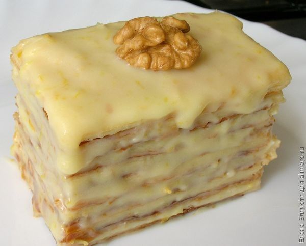 Вариант 1: Классический рецепт торта «Наполеон» со сгущенкой