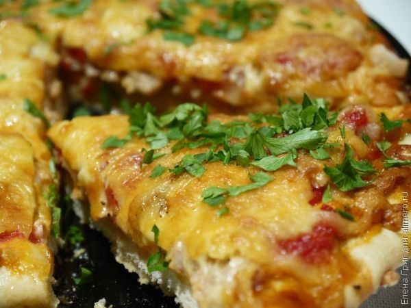 Как приготовить Домашняя пицца из фарша с помидорами и сыром рецепт пошагово