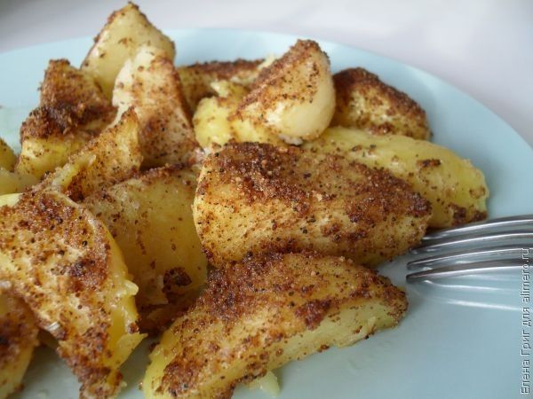 Картофель, запеченный в панировочных сухарях