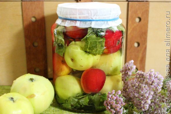 Как приготовить моченые яблоки: простой рецепт