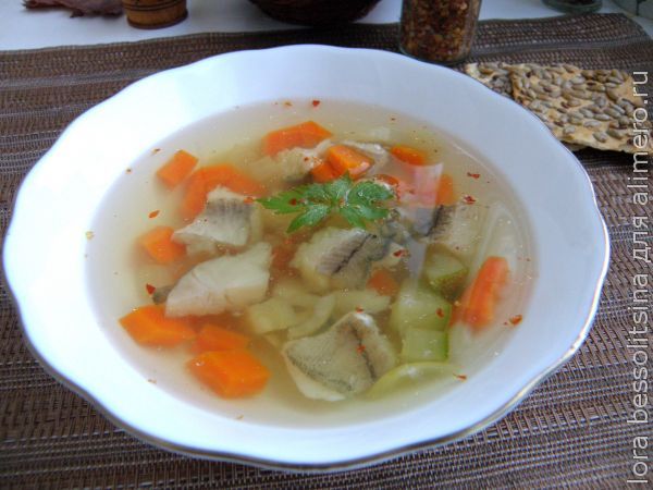 диетические блюда - вкусный суп с минтаем