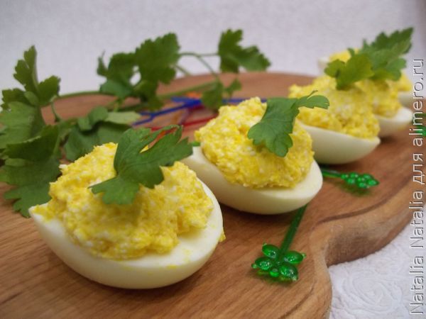 Фаршированные яйца, классический рецепт