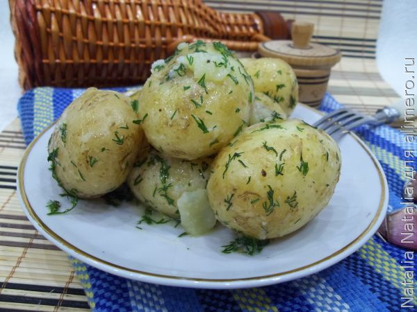 Отварной картофель с маслом - Рецепты в мультиварке Марины Петрушенко
