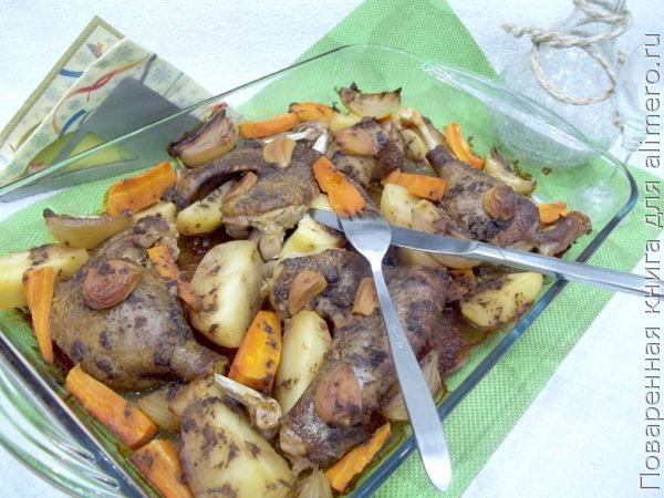 Рецепт запеченной утки кусочками с овощами в духовке на скорую руку